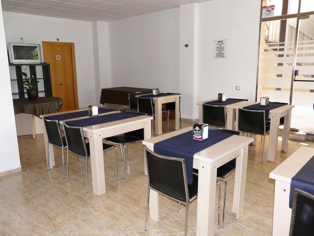 Apart Hotels Mar Blava Cubelles Dış mekan fotoğraf